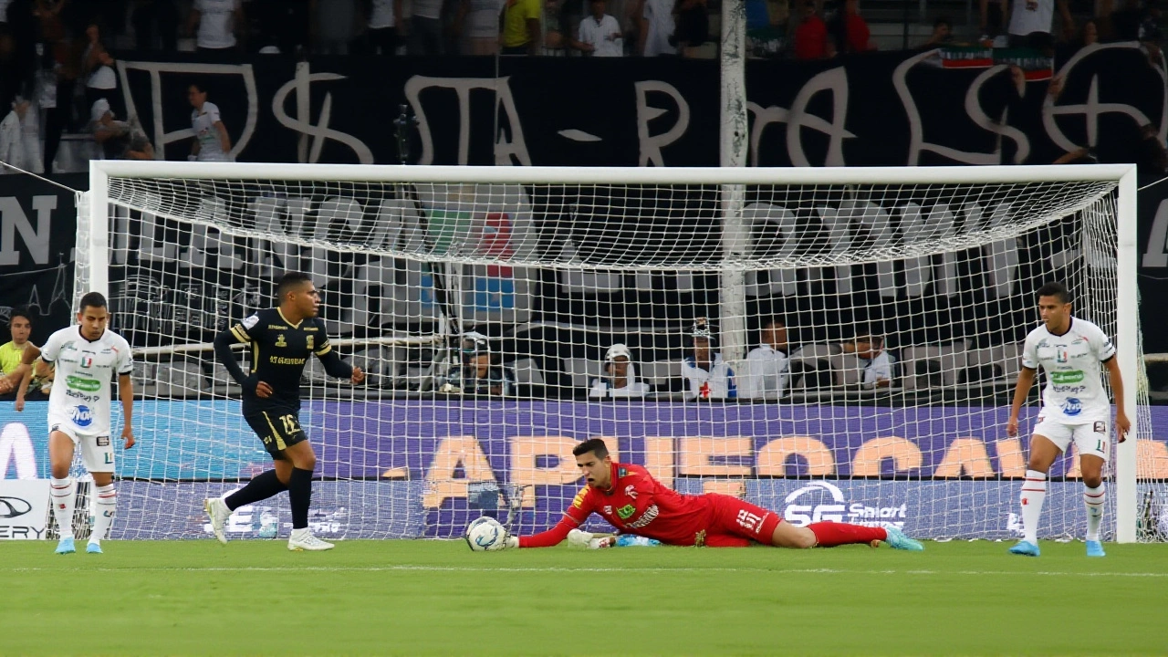Atlético Nacional arranca con victoria 3-1 ante Once Caldas en Manizales